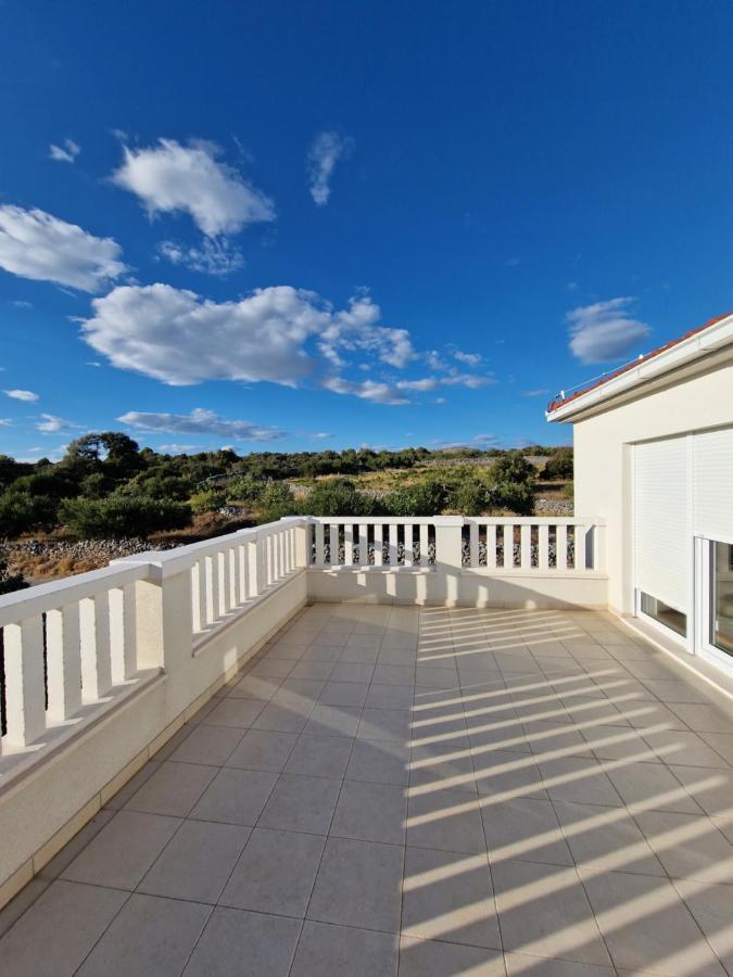 Maneni Villa โรกอซนิซา ภายนอก รูปภาพ