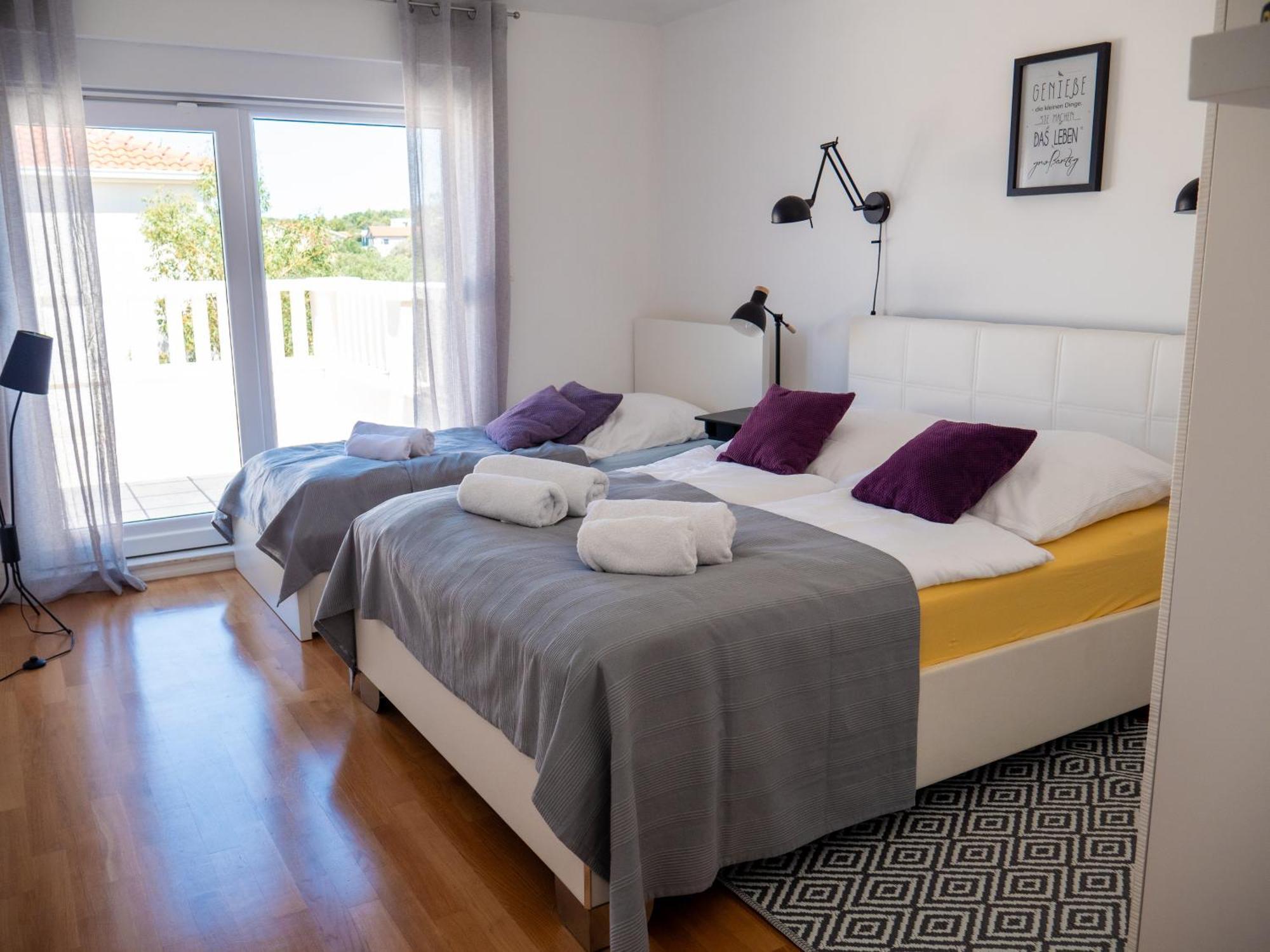 Maneni Villa โรกอซนิซา ภายนอก รูปภาพ