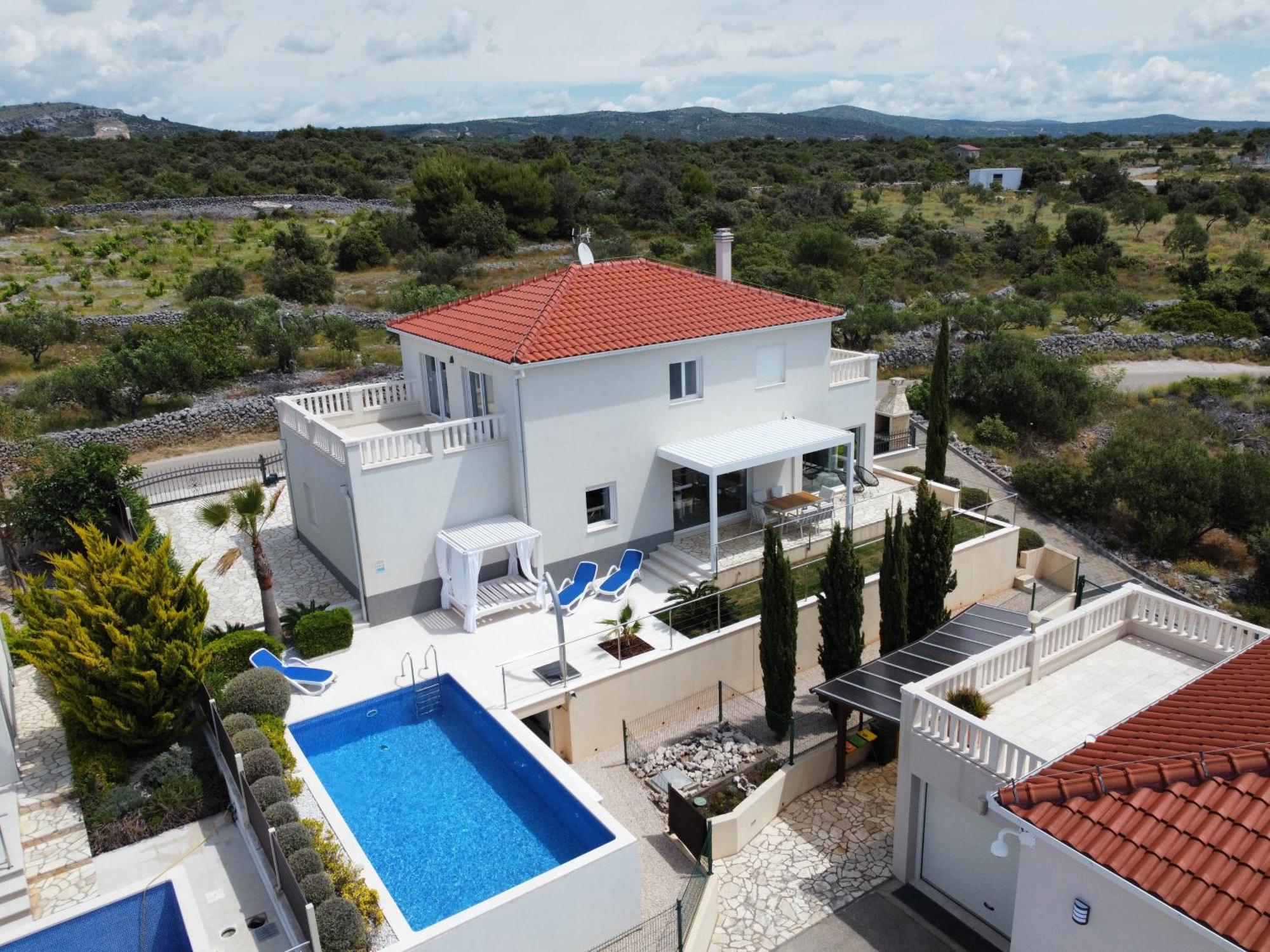 Maneni Villa โรกอซนิซา ภายนอก รูปภาพ
